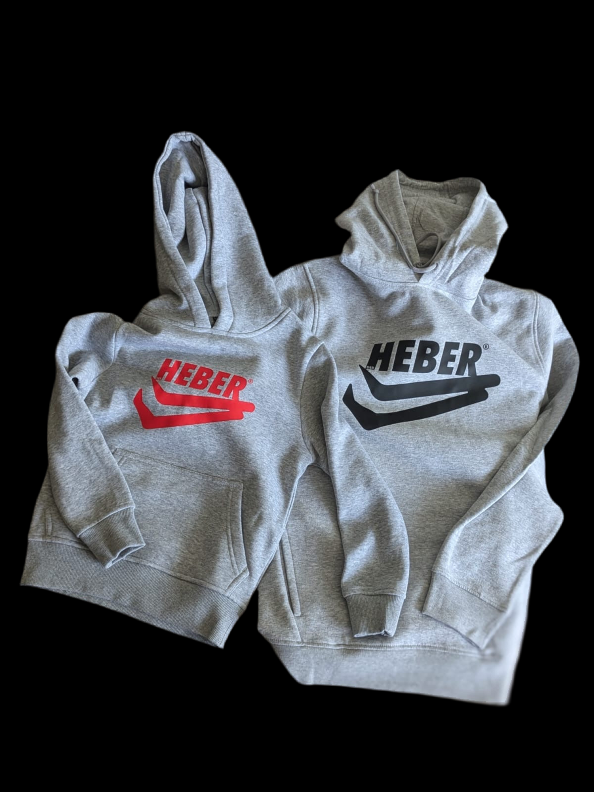 Der Heber Hoodie mit schwarzem oder rotem Logo